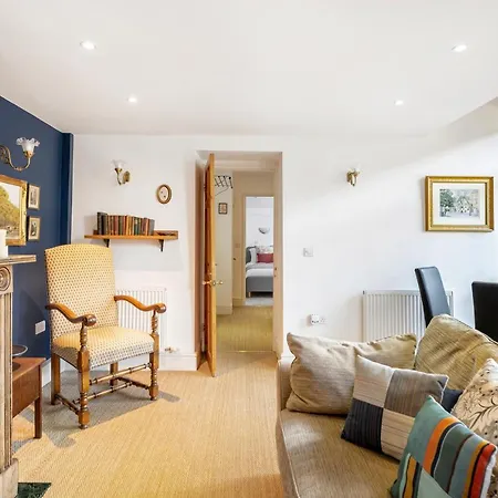 The Old Parsonage B&B 3*