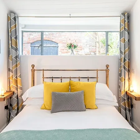 The Old Parsonage B&B 3*